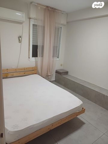 דירה, יעקב קינמון, עפולה