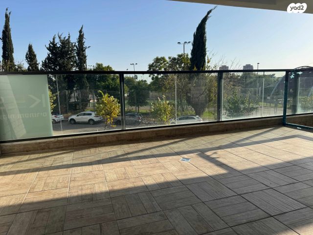 דירה, יונה וולך, גרין פארק החדשה, הוד השרון