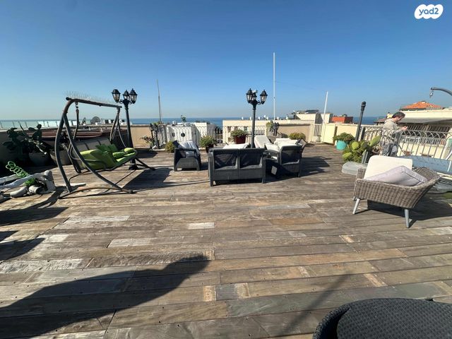 גג/ פנטהאוז, קדם, עג'מי, גבעת העליה, תל אביב יפו