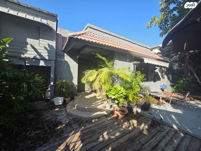 דו משפחתי, מרווה, כרמיאל