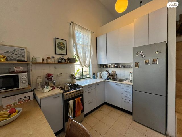 דירה, שמעיה 5, צפון יפו, המושבה האמריקאית-גרמנית, תל אביב יפו