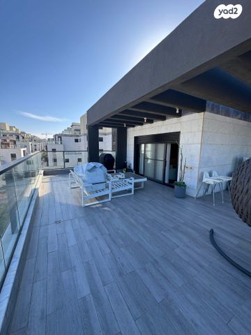 גג/ פנטהאוז, פארק הנחל, באר שבע