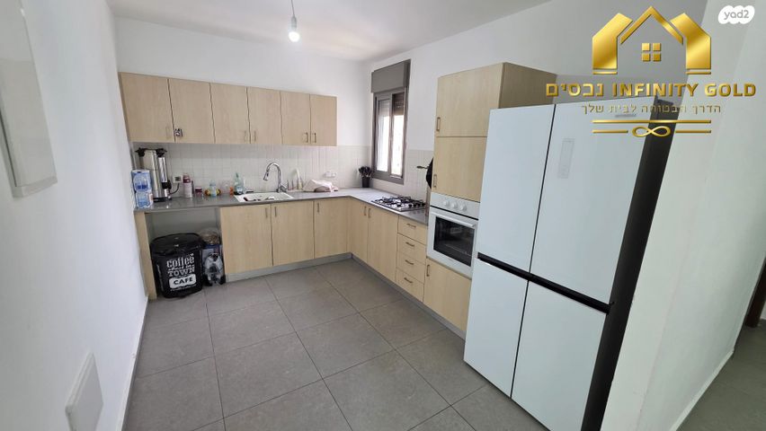 דירה, תאנה, החורש, חריש