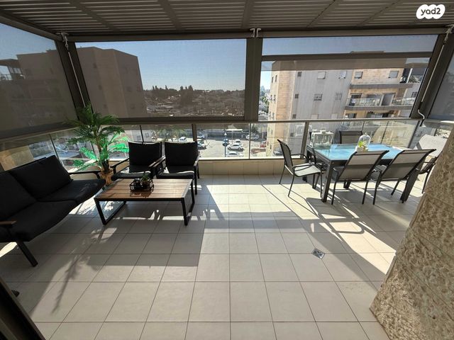 דירה, נאות המייסדים, שדרות