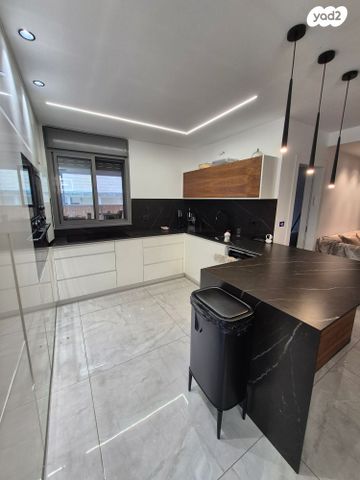 דופלקס, שוהם, חריש