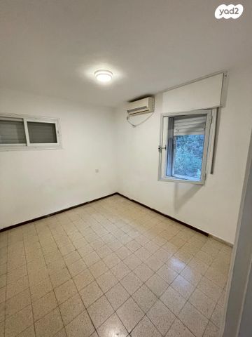 דירה, חטיבת כרמלי 48, נווה פז, חיפה