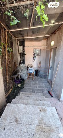 דירה, אורוגואי 27, קרית היובל, ירושלים