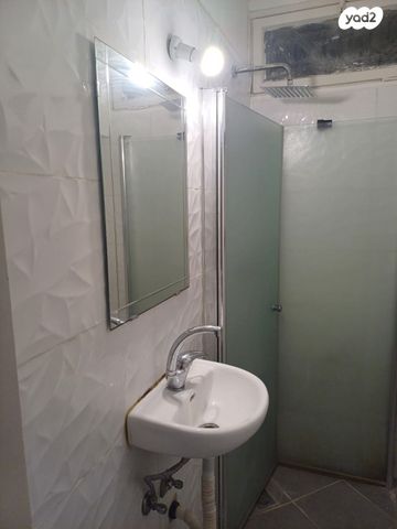 דירה, יעקב קינמון, עפולה