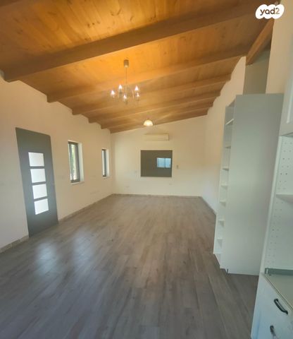 משק חקלאי/ נחלה, אלמגור