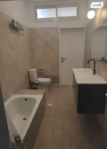 משק חקלאי/ נחלה, אלמגור