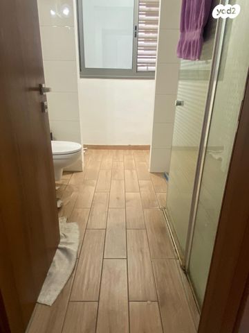 דירה, איתמר, חרוזים, רמת גן