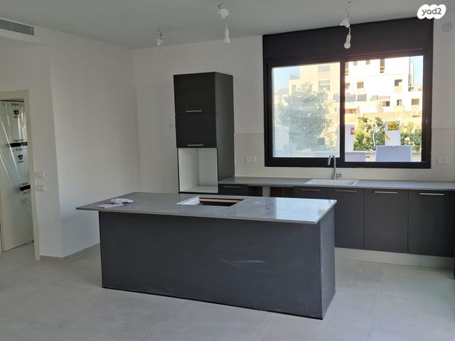 דירה, מוסינזון 7, הצפון החדש - כיכר המדינה, תל אביב יפו