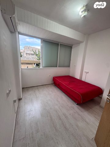 דירה, מרום נווה, רמת יצחק, רמת גן