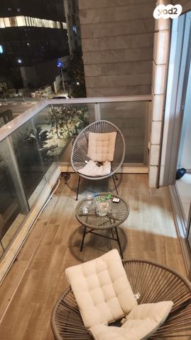 דירה, חיים חפר, הרקפות, ראשון לציון