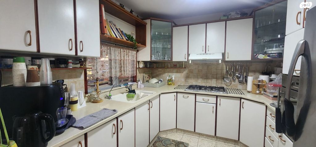 דירת גן, ראסל, גבעת המורה, עפולה