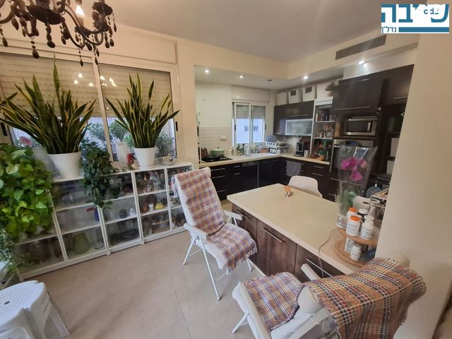 דירה, הרימון, ב' / צפון מערב העיר, רחובות