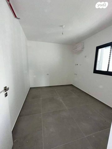 דירה, דגניה, ח-501, חולון