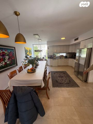 דו משפחתי, שכונת הותיקים, רמת גן