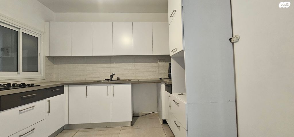 דירה, אוסישקין, רמת השרון