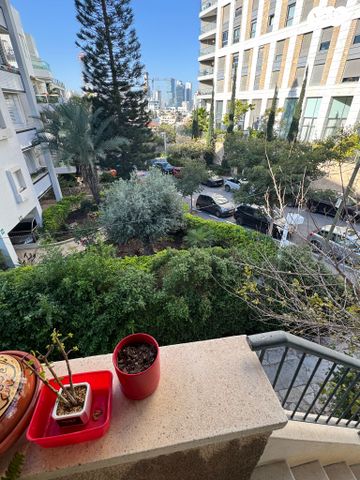 דירה, השניים, בורוכוב, גבעתיים