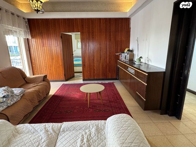 דירה, השניים, בורוכוב, גבעתיים