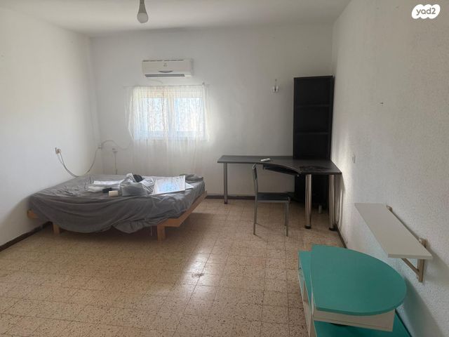 דירה, חיים נחמן ביאליק, שכונה א', באר שבע