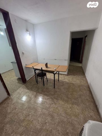 דירה, שלום שבזי, נאות אשכול, שדרות