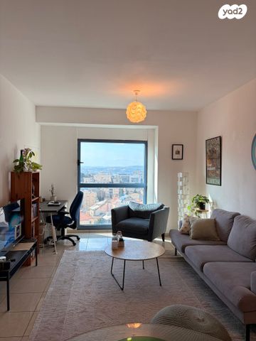 דירה, יפו, מחנה יהודה - לב העיר, ירושלים