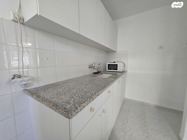 דירה, כורזים 4, נווה שרת, תל אביב יפו