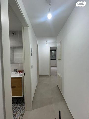 דירה, זכרון יעקב 11, תל אביב יפו