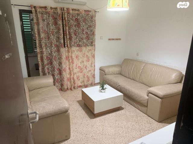 דירה, חיים נחמן ביאליק, שכונה א', באר שבע