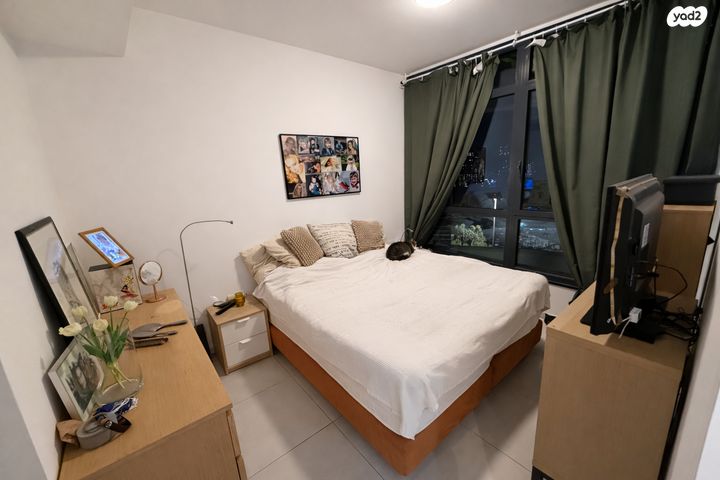 דירה, דרך מנחם בגין 160, מונטיפיורי, הרכבת, תל אביב יפו