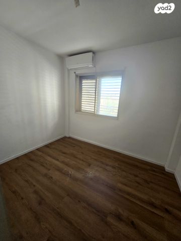 דירה, נווה שרת, תל אביב יפו