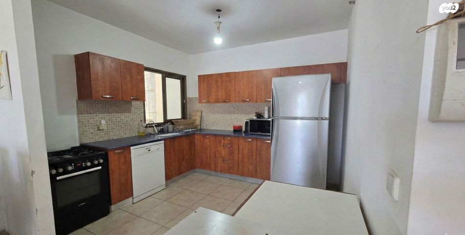 דירה, פנחס מאירי 39, נווה גן, פתח תקווה