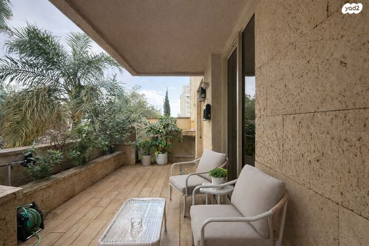 דירת גן, הרצליה פיתוח, הרצליה