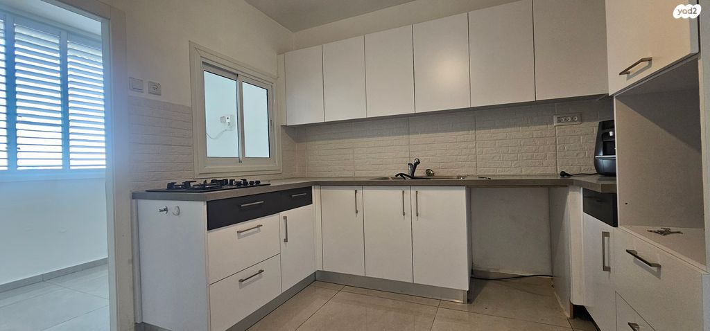 דירה, אוסישקין, רמת השרון