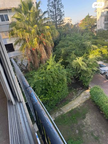 דירה, רוקח 41, רמת גן