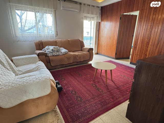 דירה, השניים, בורוכוב, גבעתיים