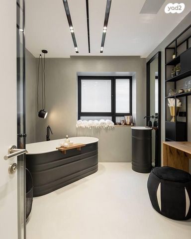 דירה, ניסים אלוני 6, צמרות איילון, פארק צמרת, תל אביב יפו