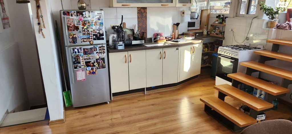 דירה, אמזלג, נווה צדק, תל אביב יפו