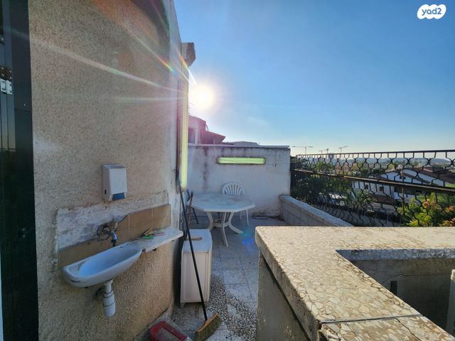 דירה, הראשונים, אור יהודה