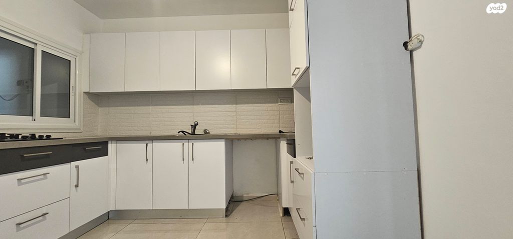 דירה, אוסישקין, רמת השרון