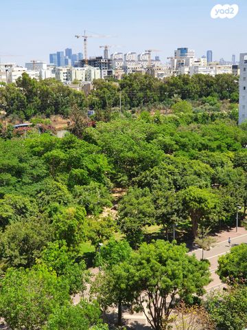 הגוש הגדול, רמת אביב החדשה, נופי ים