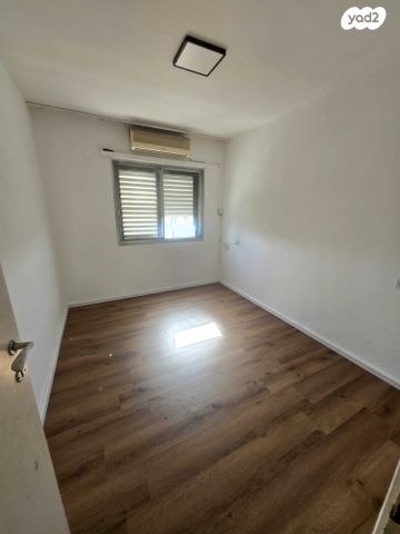 דירה, נווה שרת, תל אביב יפו