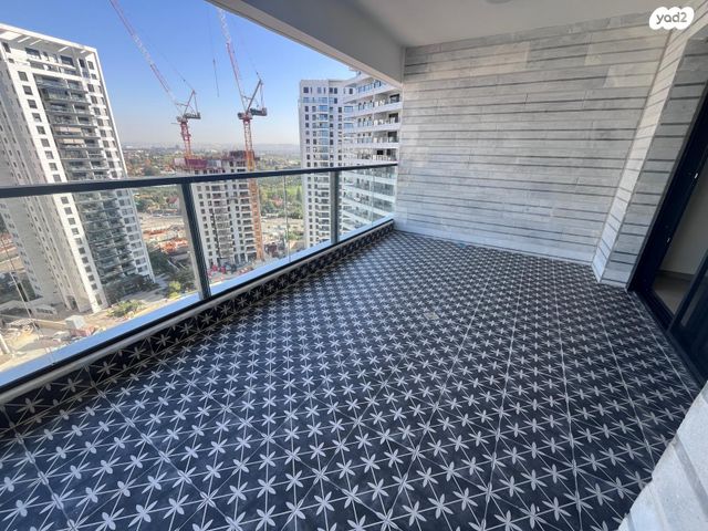 דירה, יונה וולך 7, גרין פארק החדשה, הוד השרון