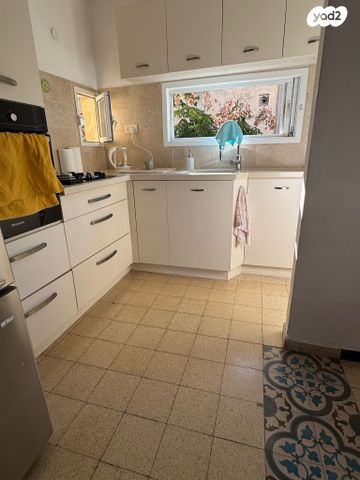 דירה, השניים, בורוכוב, גבעתיים