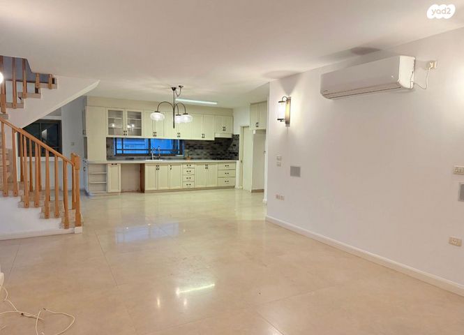 דופלקס, ד"ר מוסקוביץ', ב' / צפון מערב העיר, רחובות