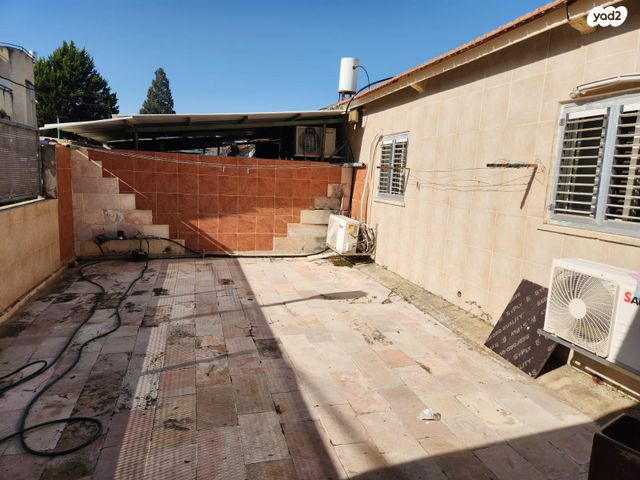 בית פרטי/ קוטג', הרב חי טייב, עמישב, פתח תקווה