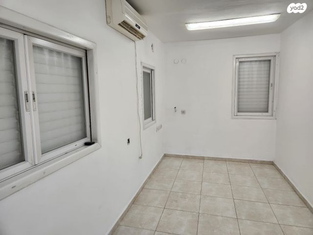 בית פרטי/ קוטג', הרב חי טייב, עמישב, פתח תקווה