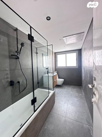 דירה, פנחס רוטנברג, נגבה, רמת גן